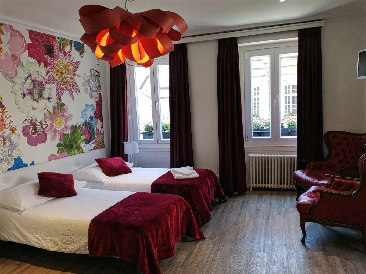 Hotel Du Raisin Lausanne Exteriör bild